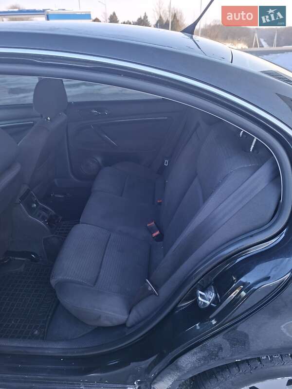 Лифтбек Skoda Superb 2005 в Черновцах