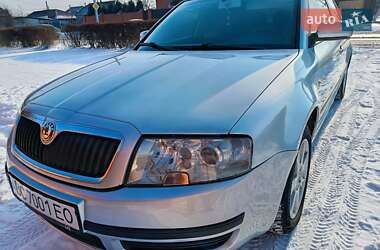 Лифтбек Skoda Superb 2006 в Днепре