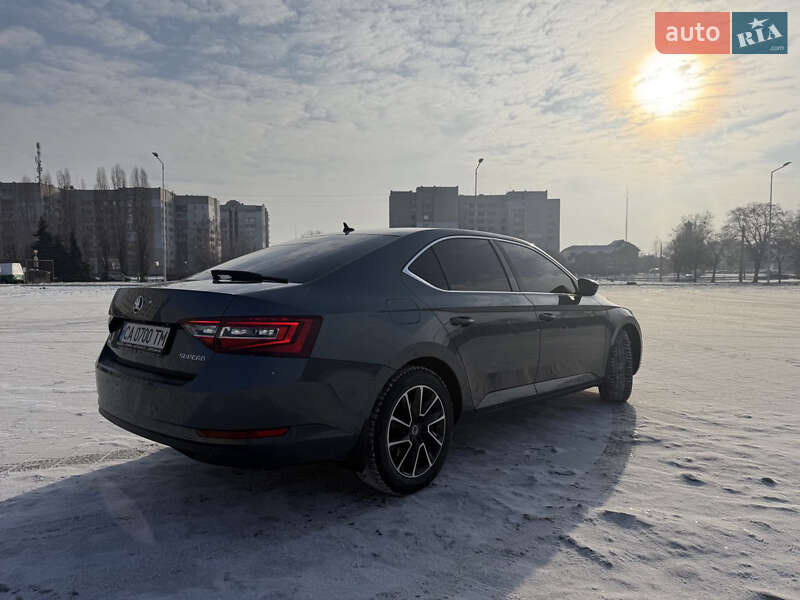 Лифтбек Skoda Superb 2018 в Черкассах