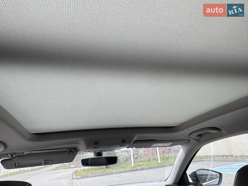 Универсал Skoda Superb 2015 в Стрые