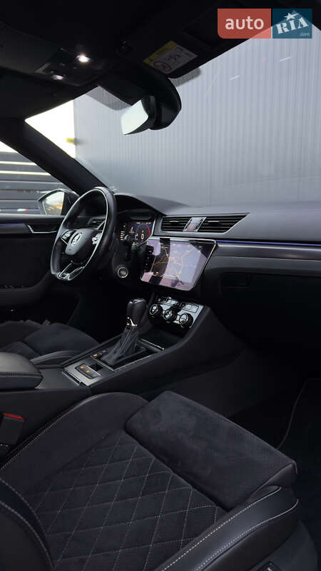 Лифтбек Skoda Superb 2022 в Мукачево