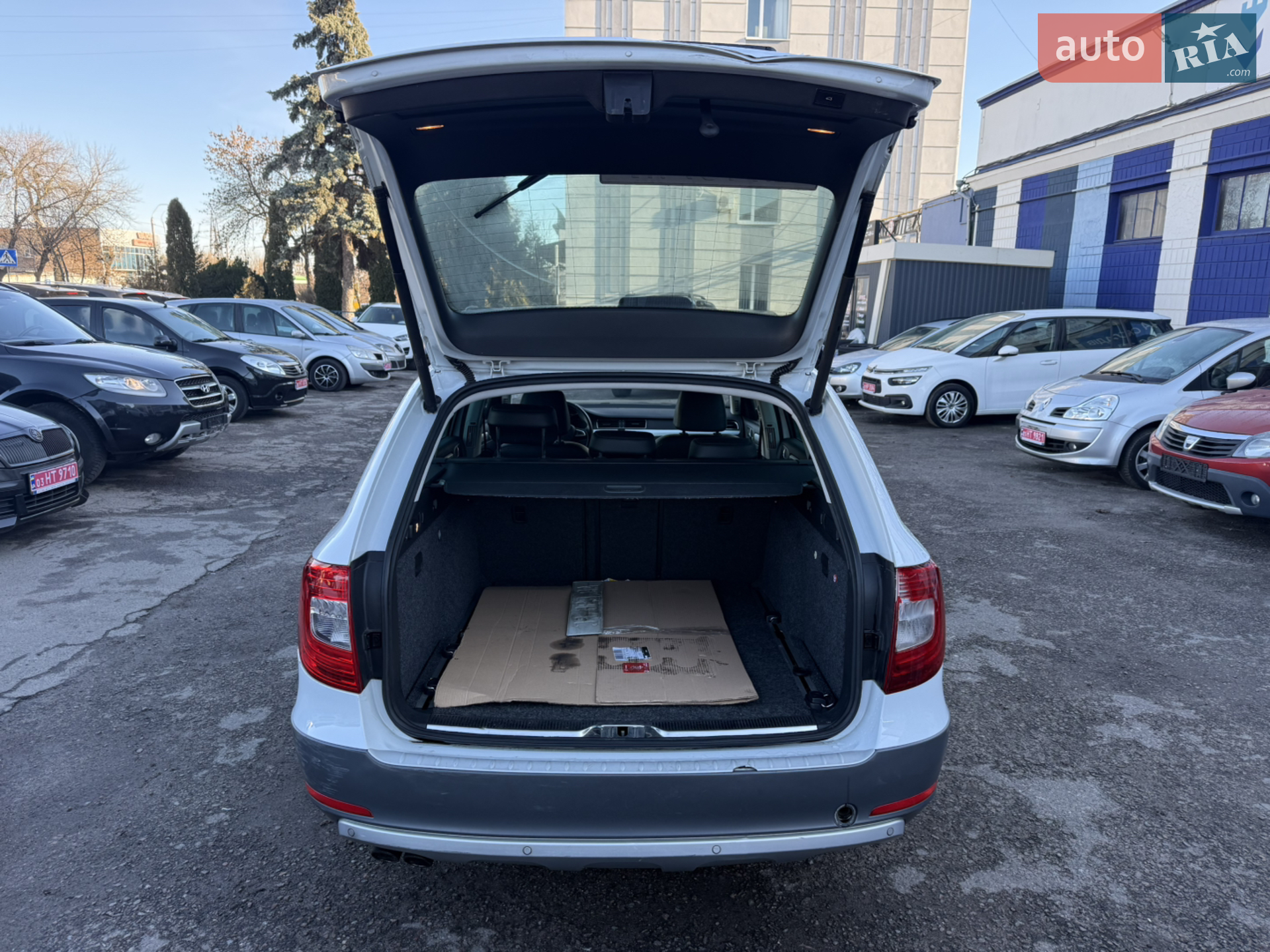 2015 Skoda Superb - мініатюра 21