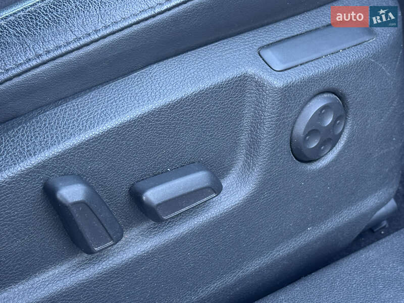 Универсал Skoda Superb 2015 в Ровно