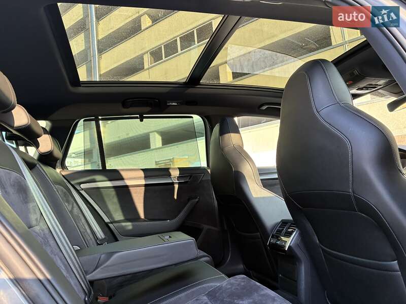 Универсал Skoda Superb 2021 в Киеве