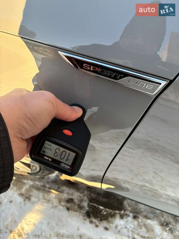 Универсал Skoda Superb 2021 в Киеве