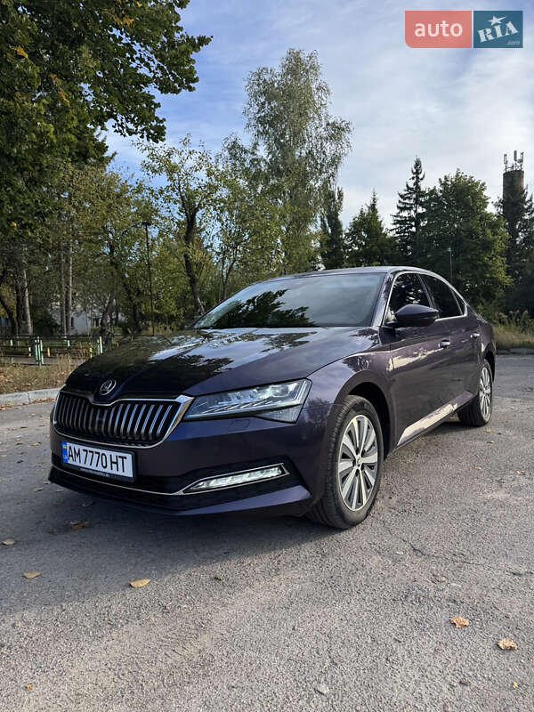 Лифтбек Skoda Superb 2019 в Коростышеве