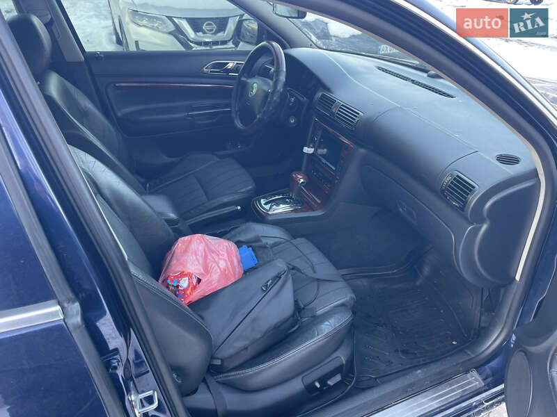 Лифтбек Skoda Superb 2003 в Киеве