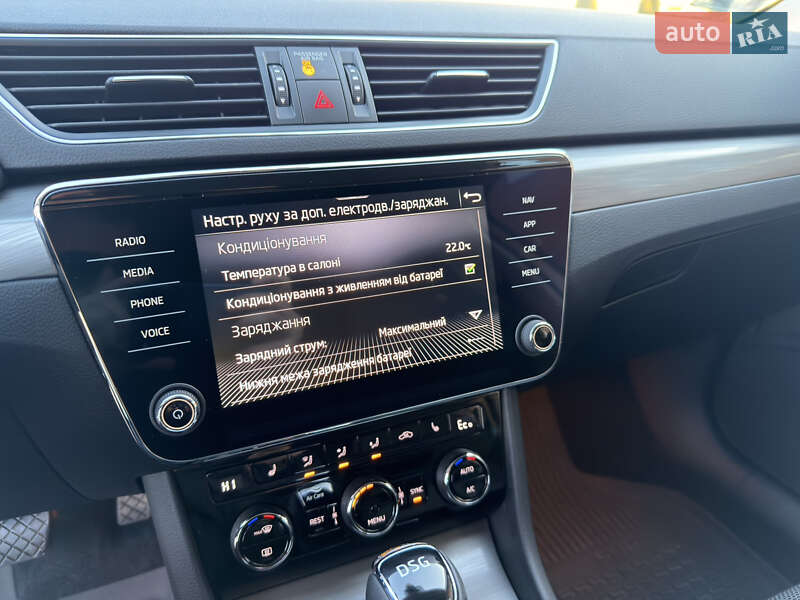 Универсал Skoda Superb 2020 в Мукачево