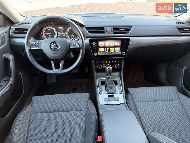 Универсал Skoda Superb 2020 в Мукачево