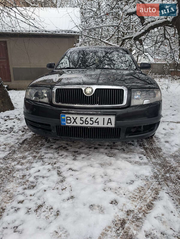 Лифтбек Skoda Superb 2005 в Черновцах