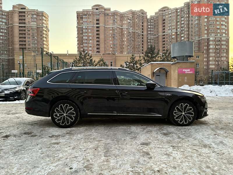 Универсал Skoda Superb 2021 в Киеве