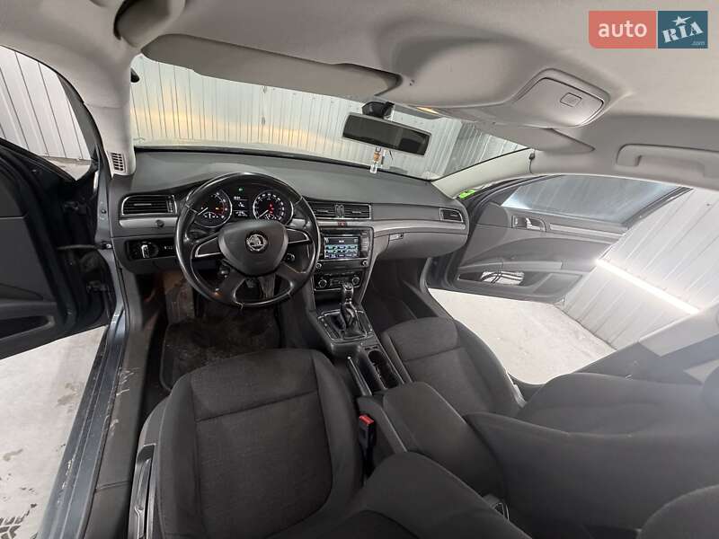 Лифтбек Skoda Superb 2014 в Киеве фото 17 Лифтбек Skoda Superb 2014 в Киеве