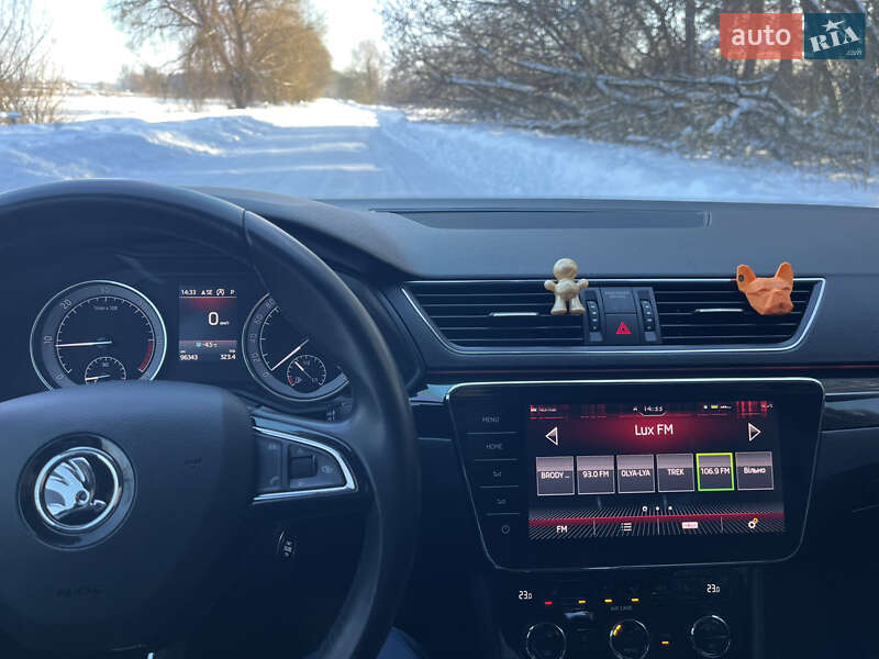 Универсал Skoda Superb 2017 в Дубно фото 38 Универсал Skoda Superb 2017 в Дубно