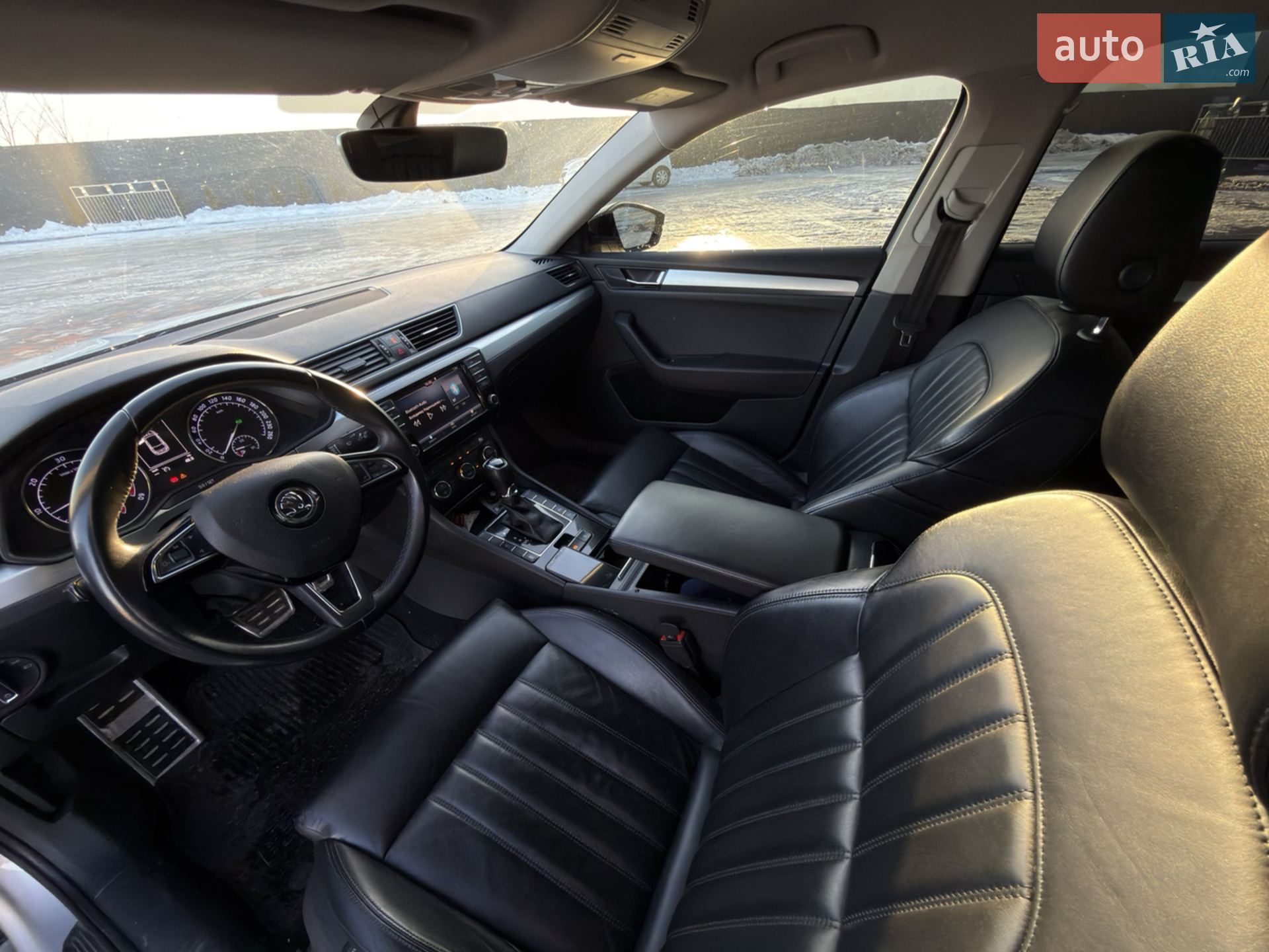 2017 Skoda Superb - мініатюра 8