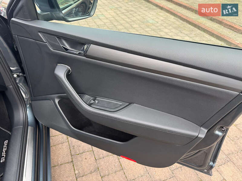 Лифтбек Skoda Superb 2020 в Надворной