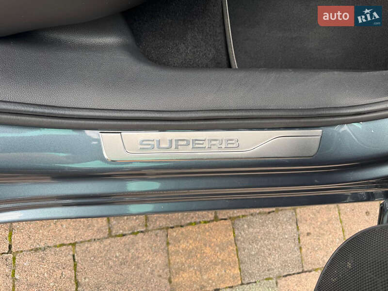 Лифтбек Skoda Superb 2020 в Надворной