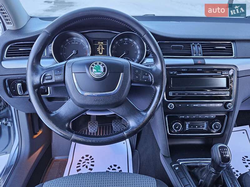 Лифтбек Skoda Superb 2008 в Дрогобыче