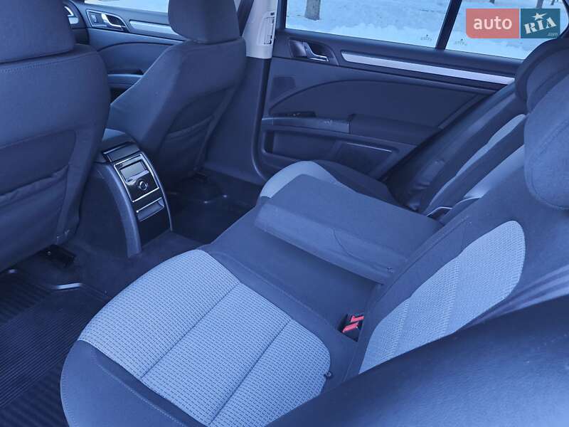 Лифтбек Skoda Superb 2008 в Дрогобыче