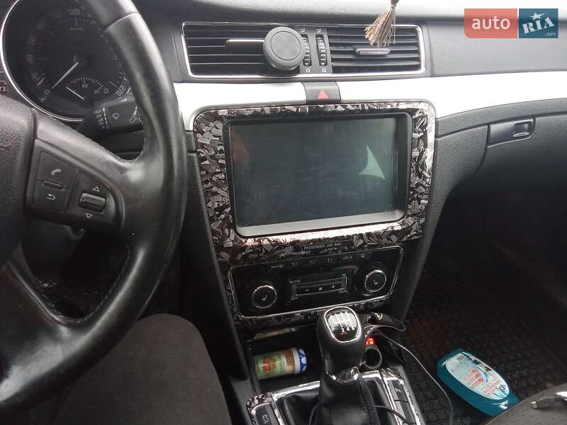 Универсал Skoda Superb 2012 в Кременчуге фото 5 Универсал Skoda Superb 2012 в Кременчуге