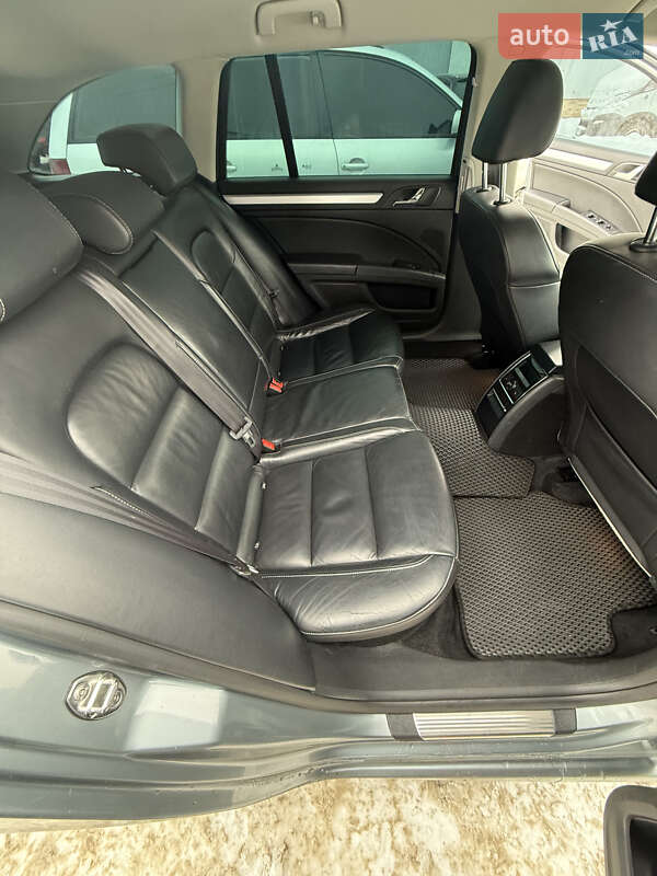 Универсал Skoda Superb 2010 в Шептицькому фото 29 Универсал Skoda Superb 2010 в Шептицькому