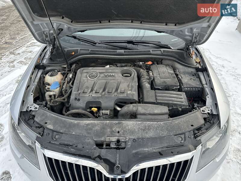 Универсал Skoda Superb 2013 в Львове фото 24 Универсал Skoda Superb 2013 в Львове