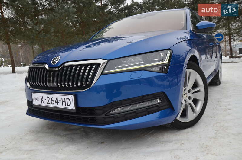 Универсал Skoda Superb 2022 в Дрогобыче