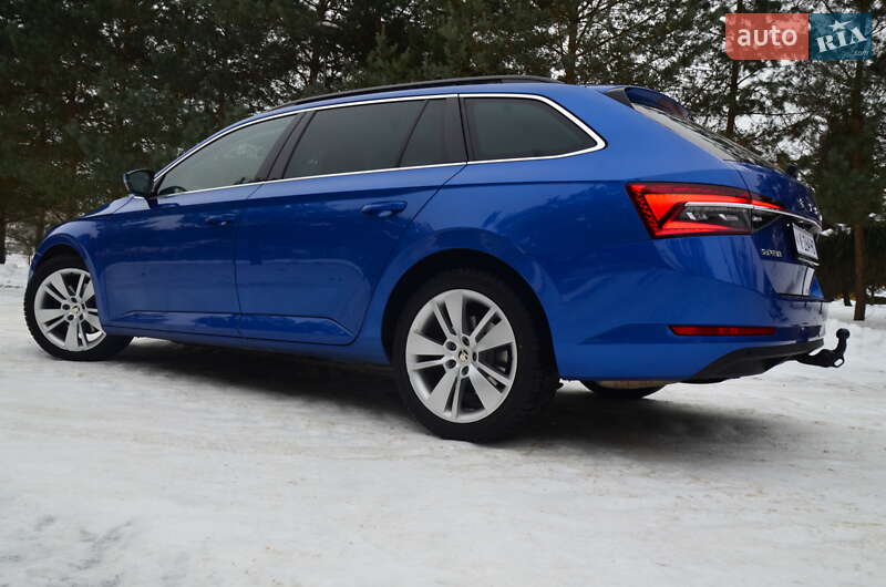 Универсал Skoda Superb 2022 в Дрогобыче