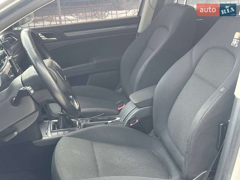 Универсал Skoda Superb 2012 в Киеве фото 11 Универсал Skoda Superb 2012 в Киеве