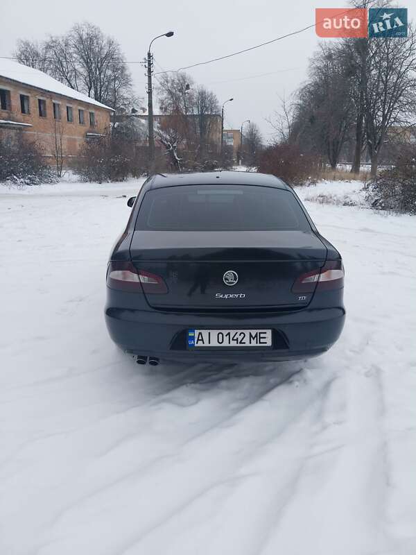 Лифтбек Skoda Superb 2012 в Белой Церкви