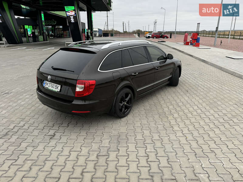 Универсал Skoda Superb 2014 в Киеве