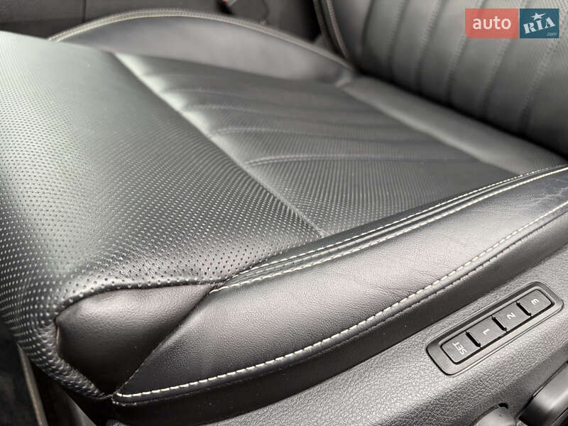 Лифтбек Skoda Superb 2023 в Мукачево