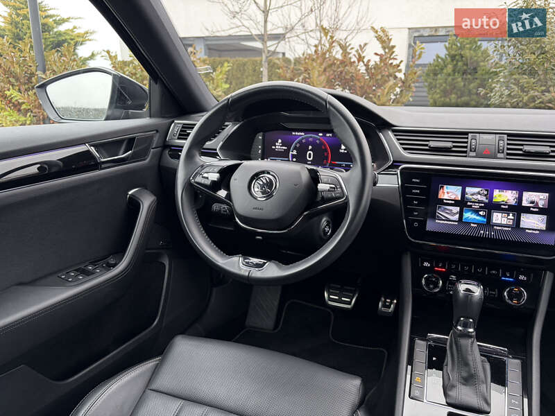 Лифтбек Skoda Superb 2023 в Мукачево