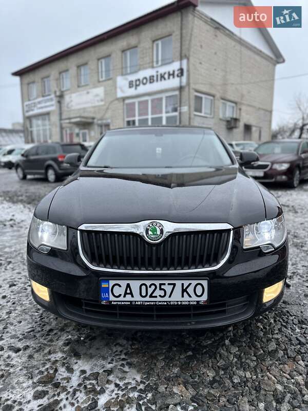 Лифтбек Skoda Superb 2010 в Смеле