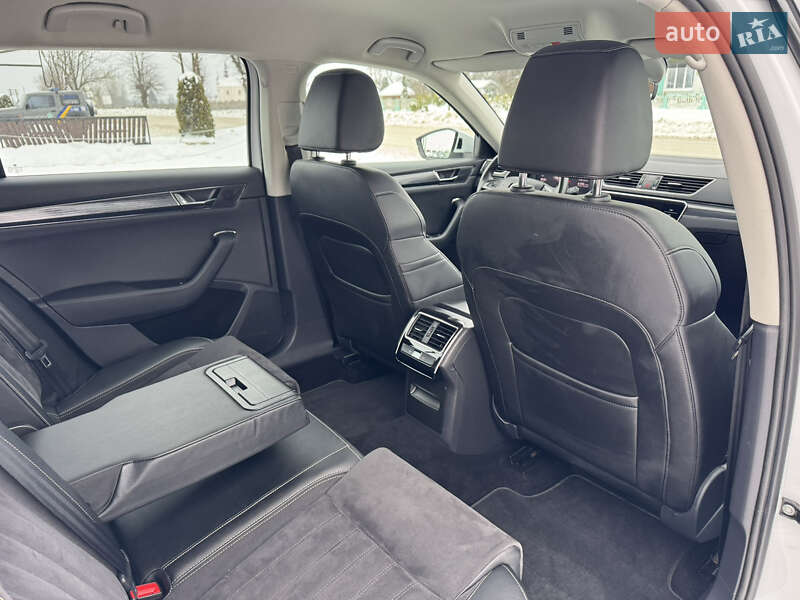 Универсал Skoda Superb 2019 в Лопатине