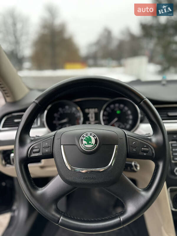 Универсал Skoda Superb 2011 в Луцке фото 27 Универсал Skoda Superb 2011 в Луцке