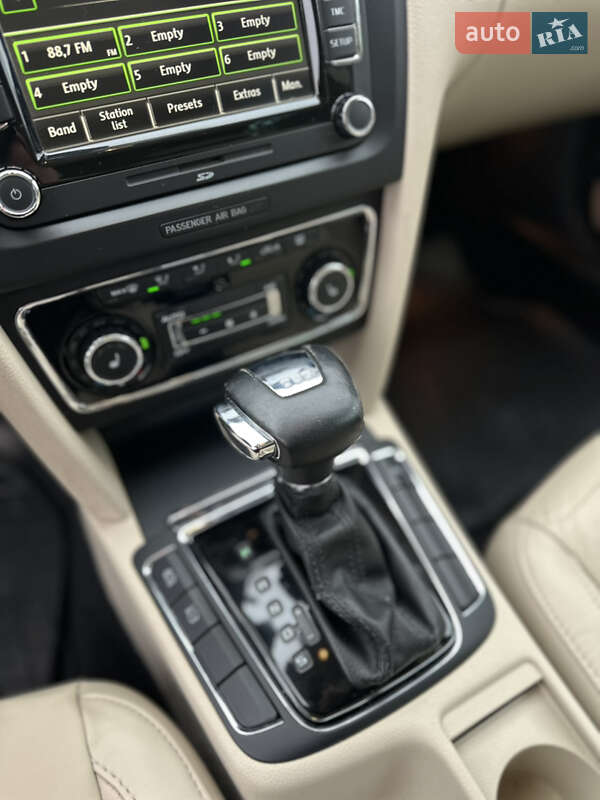 Универсал Skoda Superb 2011 в Луцке фото 29 Универсал Skoda Superb 2011 в Луцке