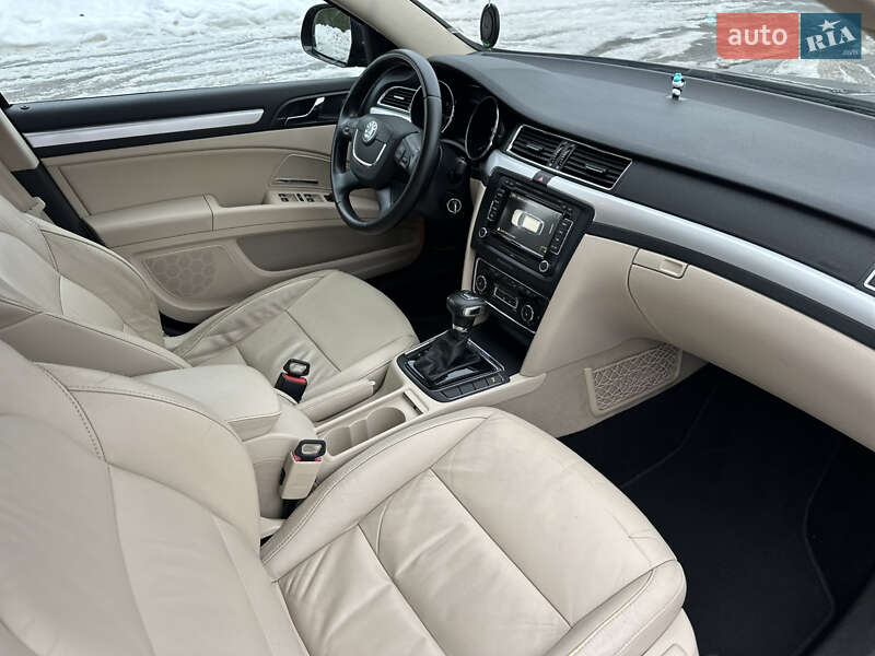 Универсал Skoda Superb 2011 в Луцке фото 41 Универсал Skoda Superb 2011 в Луцке