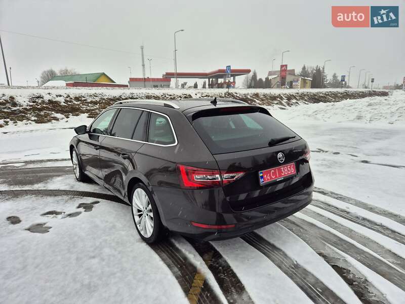 Универсал Skoda Superb 2017 в Стрые