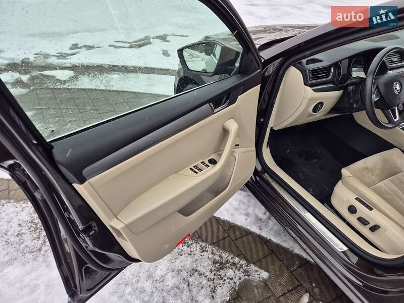 Универсал Skoda Superb 2017 в Стрые