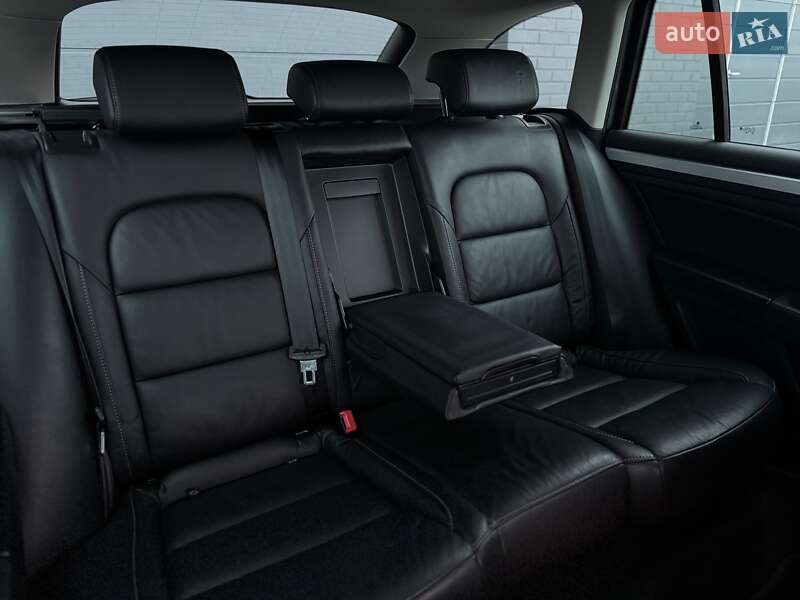 Універсал Skoda Superb 2011 в Луцьку