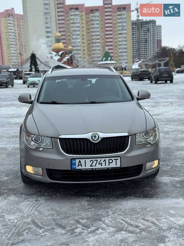 Универсал Skoda Superb 2012 в Киеве фото 2 Универсал Skoda Superb 2012 в Киеве