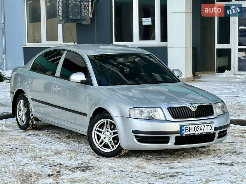 Лифтбек Skoda Superb 2007 в Одессе