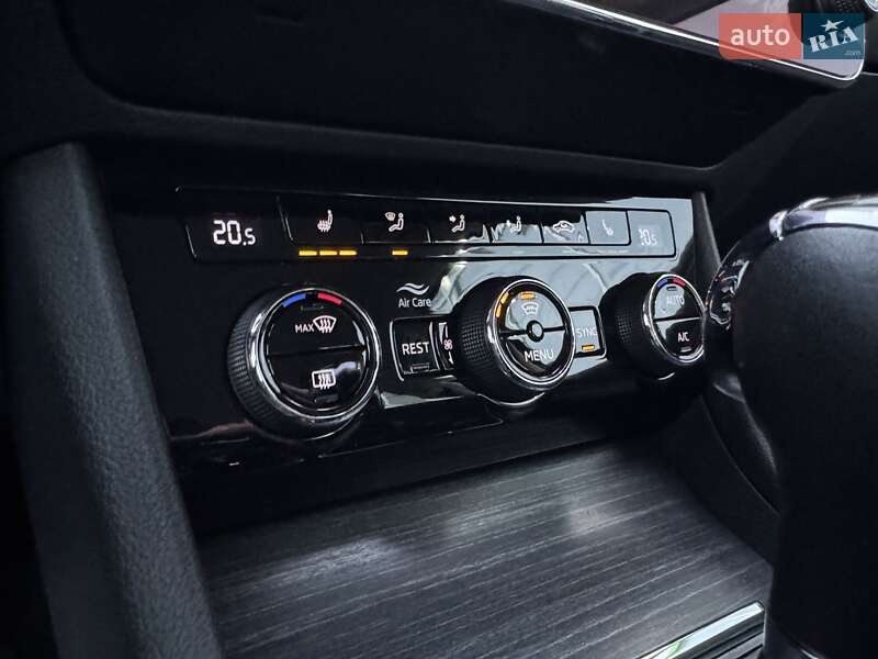 Лифтбек Skoda Superb 2019 в Киеве