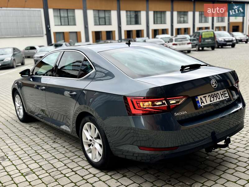 Лифтбек Skoda Superb 2017 в Коломые