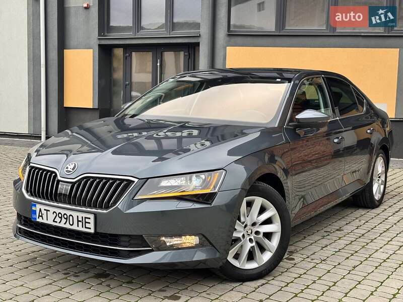 Лифтбек Skoda Superb 2017 в Коломые