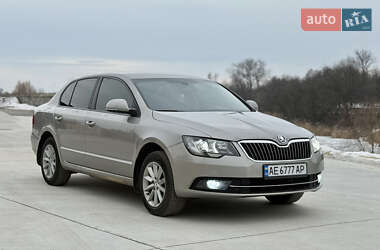 Лифтбек Skoda Superb 2014 в Павлограде