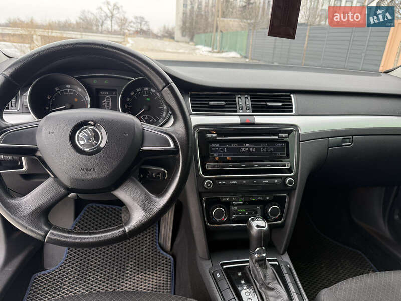 Лифтбек Skoda Superb 2014 в Павлограде