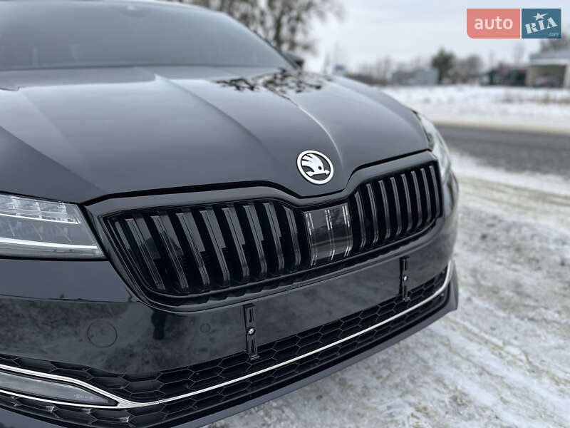 Лифтбек Skoda Superb 2019 в Киеве