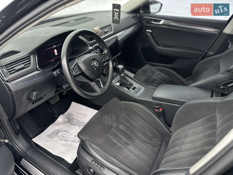 Лифтбек Skoda Superb 2019 в Киеве