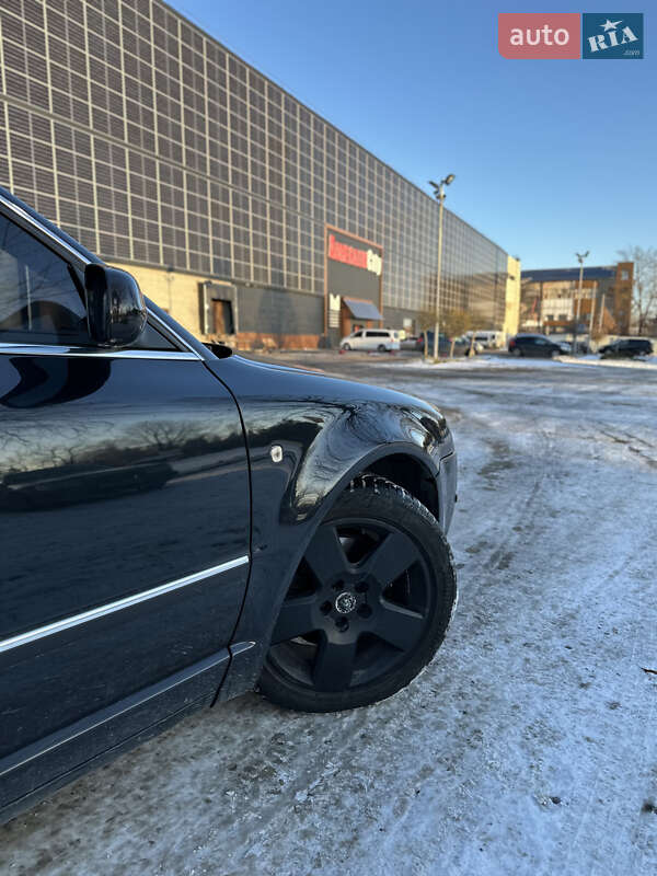 Лифтбек Skoda Superb 2005 в Луцке